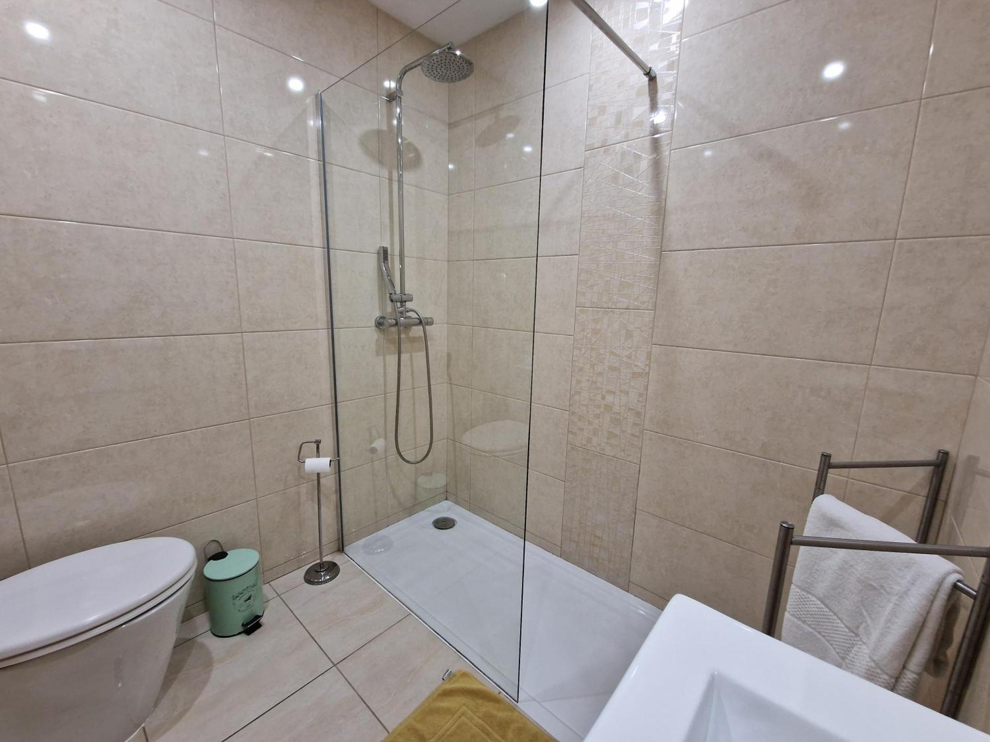 Apartamento Pretty Flat With Terrace, Air Cond, Free Parking, By With Lda Oporto