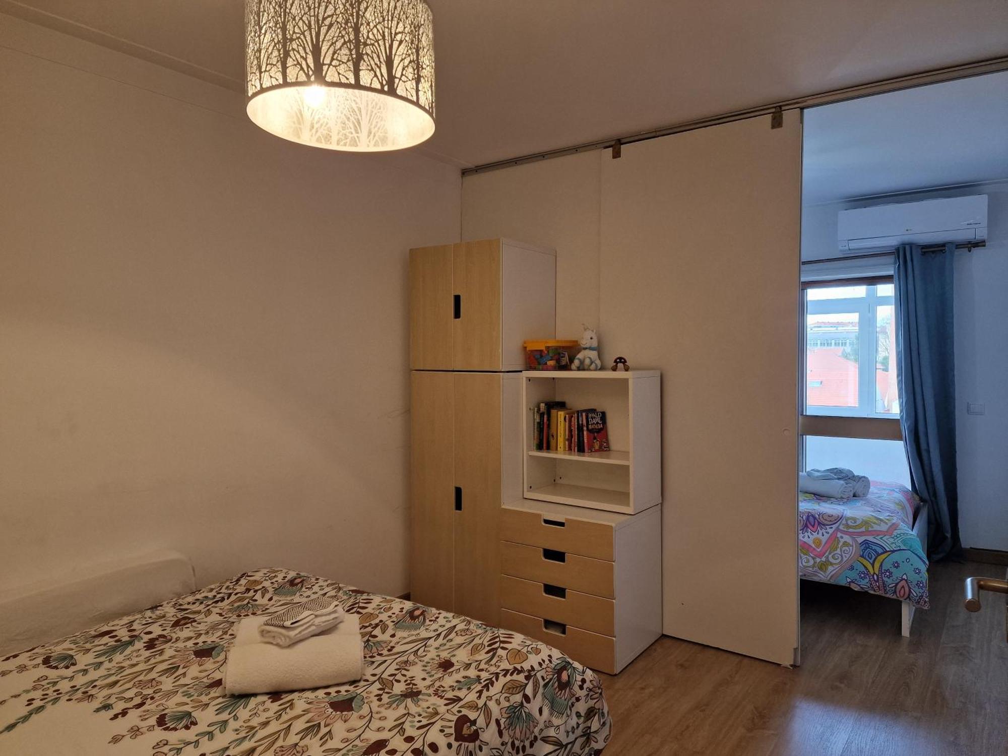 Pretty Flat With Terrace, Air Cond, Free Parking, By With Lda Oporto